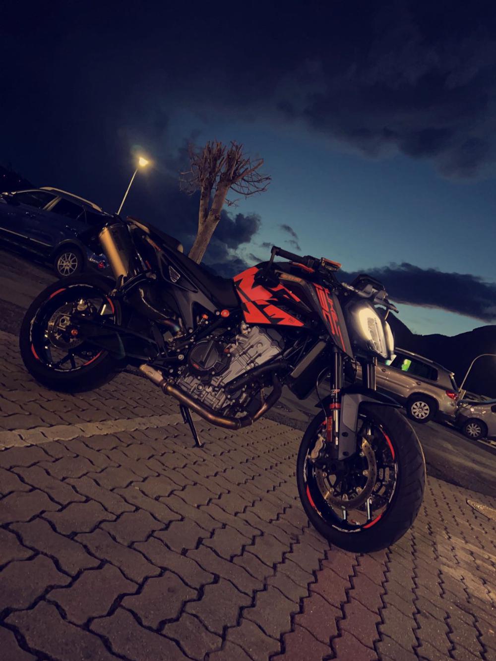 Motorrad verkaufen KTM DUKE 890 L Ankauf